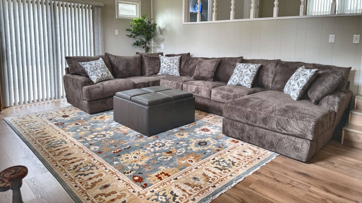 Pine Forest House | 5 mins to Ft Liberty in Spring Lake