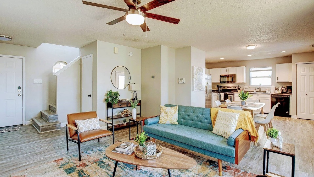Noblesville House | 5 Mins to Ruoff+Dog Friendly+Fenced yard+Fast WiFi