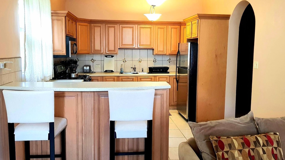 Great Mountain Apartment | 5 minutes from Capital and FREE parking, 2 - Bdrm 2Bth