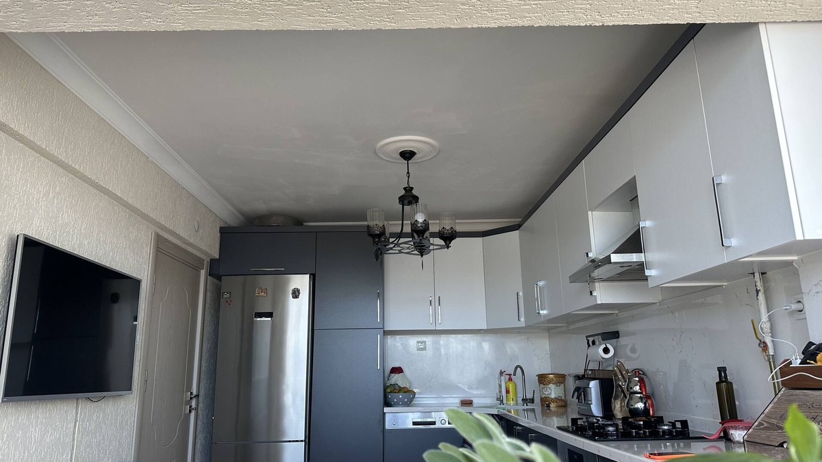 Yalova Apartment | 5 Minutes to the City Center Park! Family Apartment With Balcony and Large Rooms