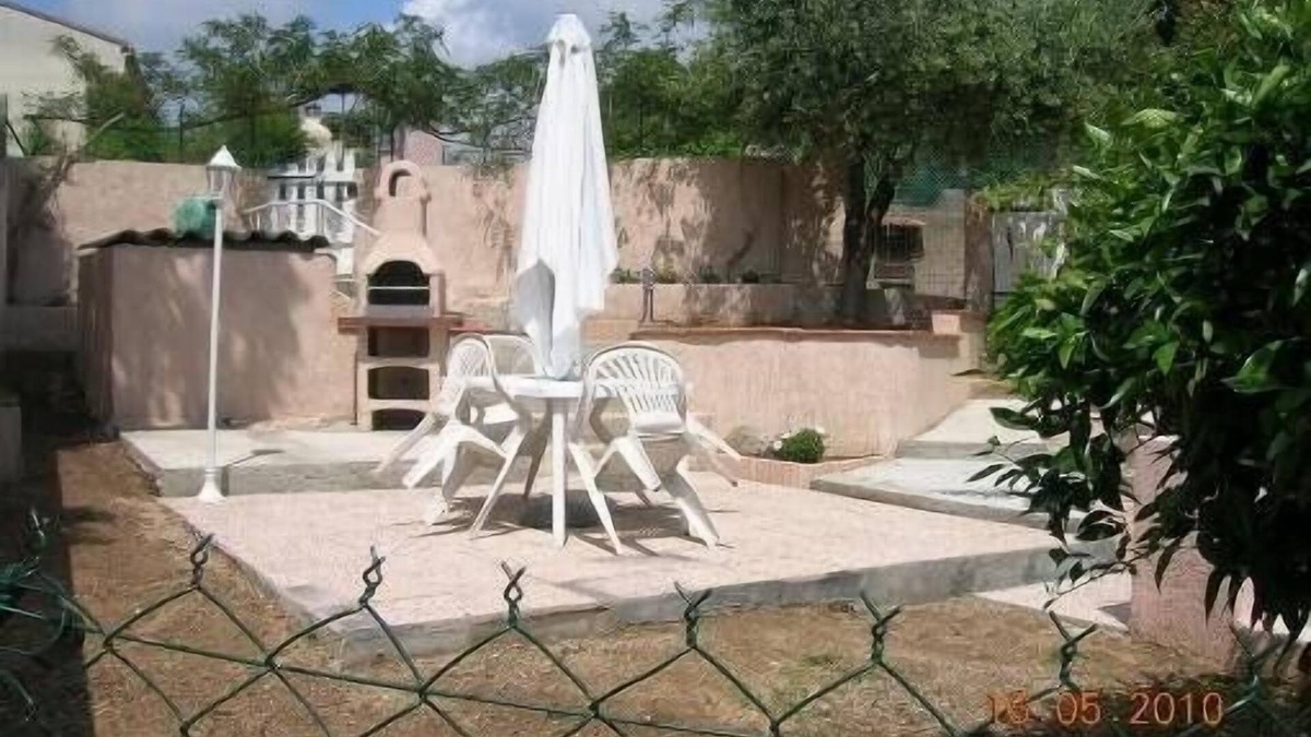 Alata Villa | 5 mn from Ajaccio, self-catering apartment in villa