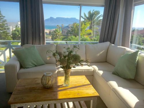 West Beach House | 5 Options Guest House