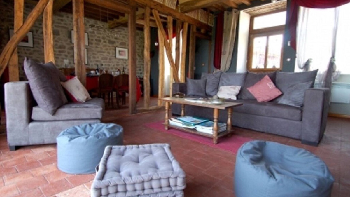 Vieux-Chateau Cottage | 5-person gites with Jaccuzzi access at the Maison d'Hôtes
