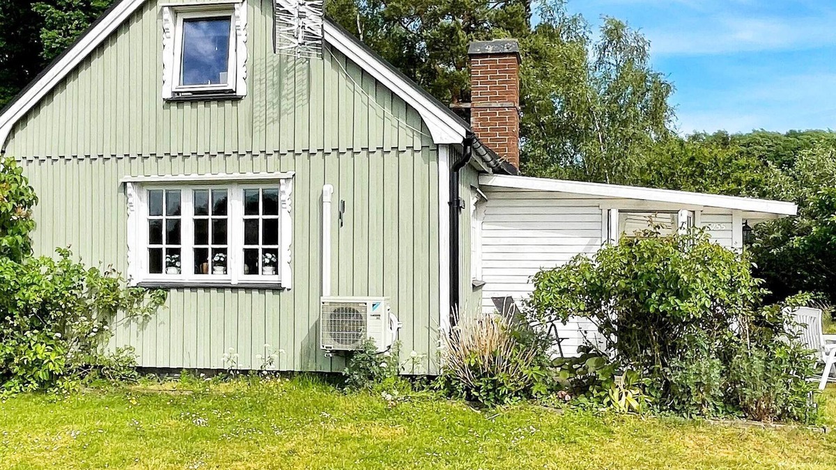 Falkvik House | 5 person holiday home in SÖLVESBORG