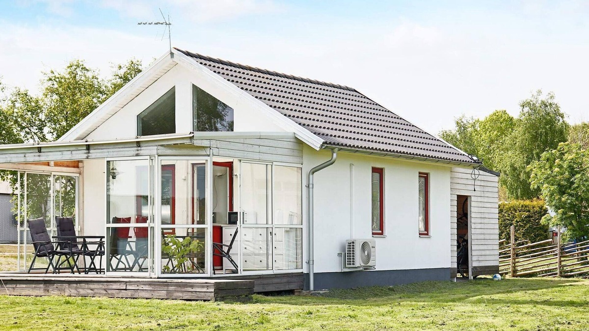 Askloster House | 5 person holiday home in Åskloster