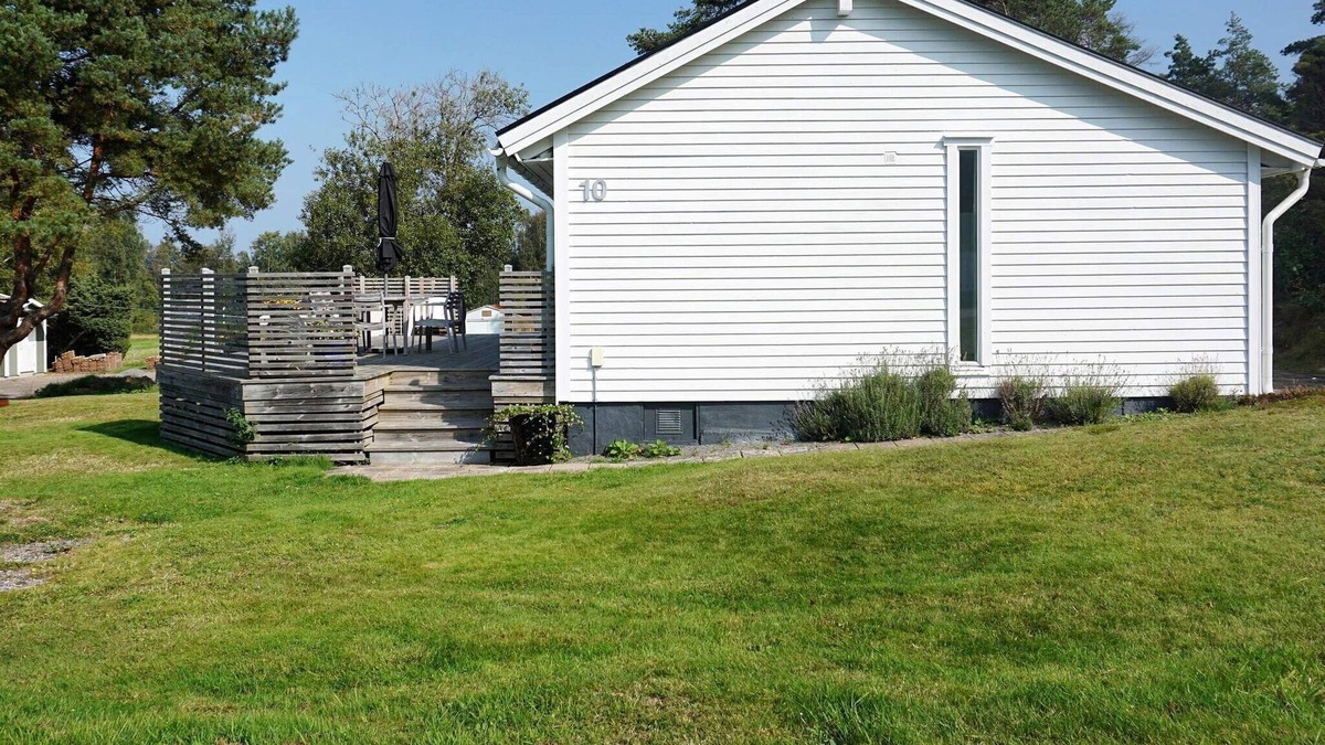 Varobacka House | 5 person holiday home in Väröbacka