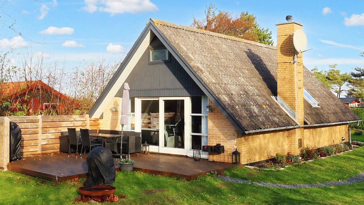 Nakskov House | 5 person holiday home in Nakskov-By Traum
