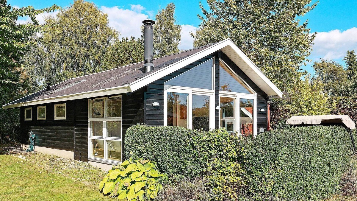 Togeholt House | 5 person holiday home in Præstø