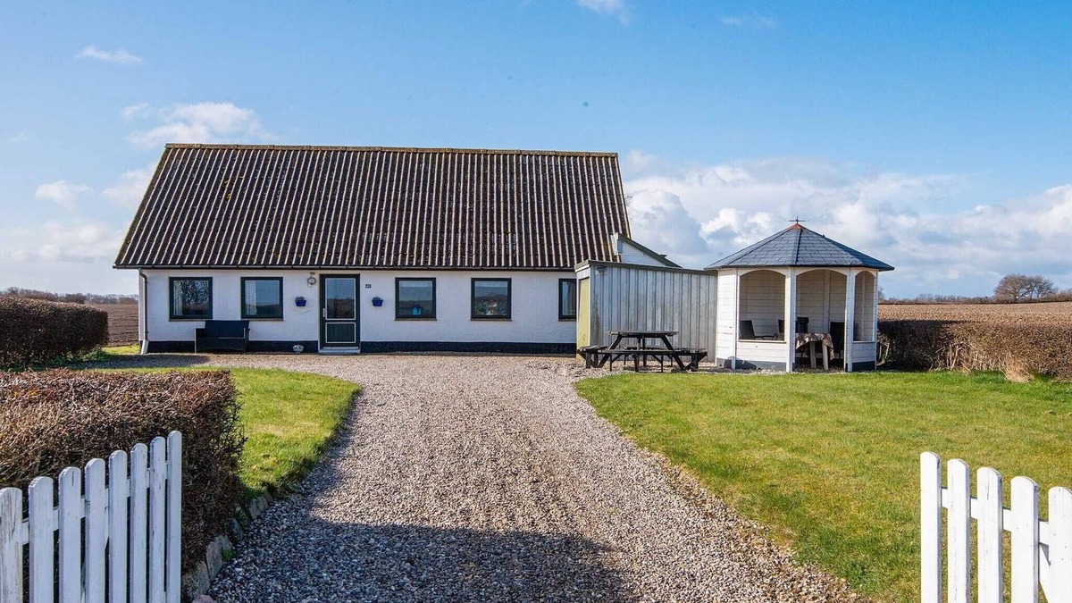 Kegnæshøj House | 5 person holiday home in Sydals
