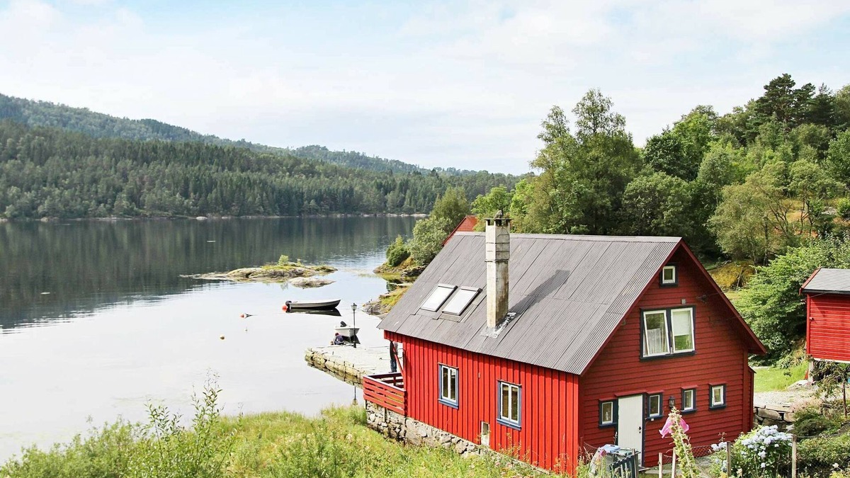 Osteroy Apartment | 5 person holiday home in LONEVÅG