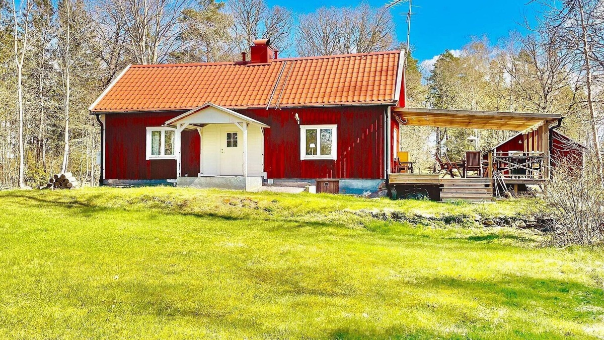 Morlunda House | 5 person holiday home in Mörlunda