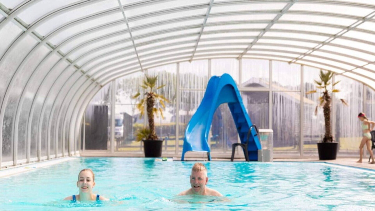 Holbaek House | 5 Person Holiday Park Home in Holbaek