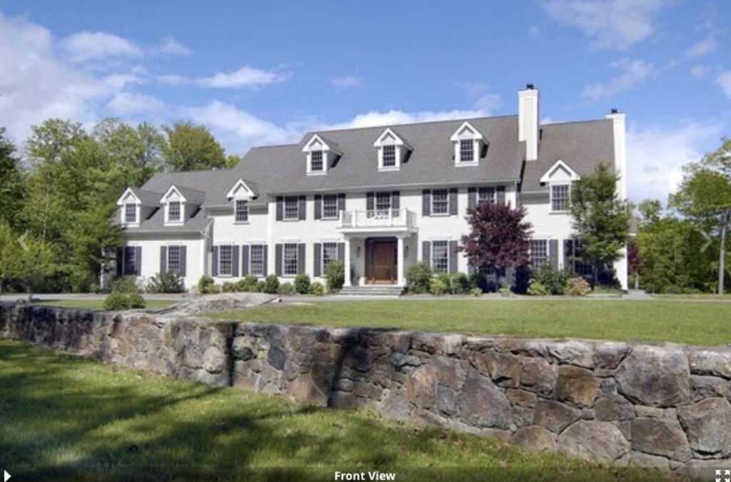 Lewisboro Villa | 5 Plus Bedroom Over Sized Colonial in Very Private Setting