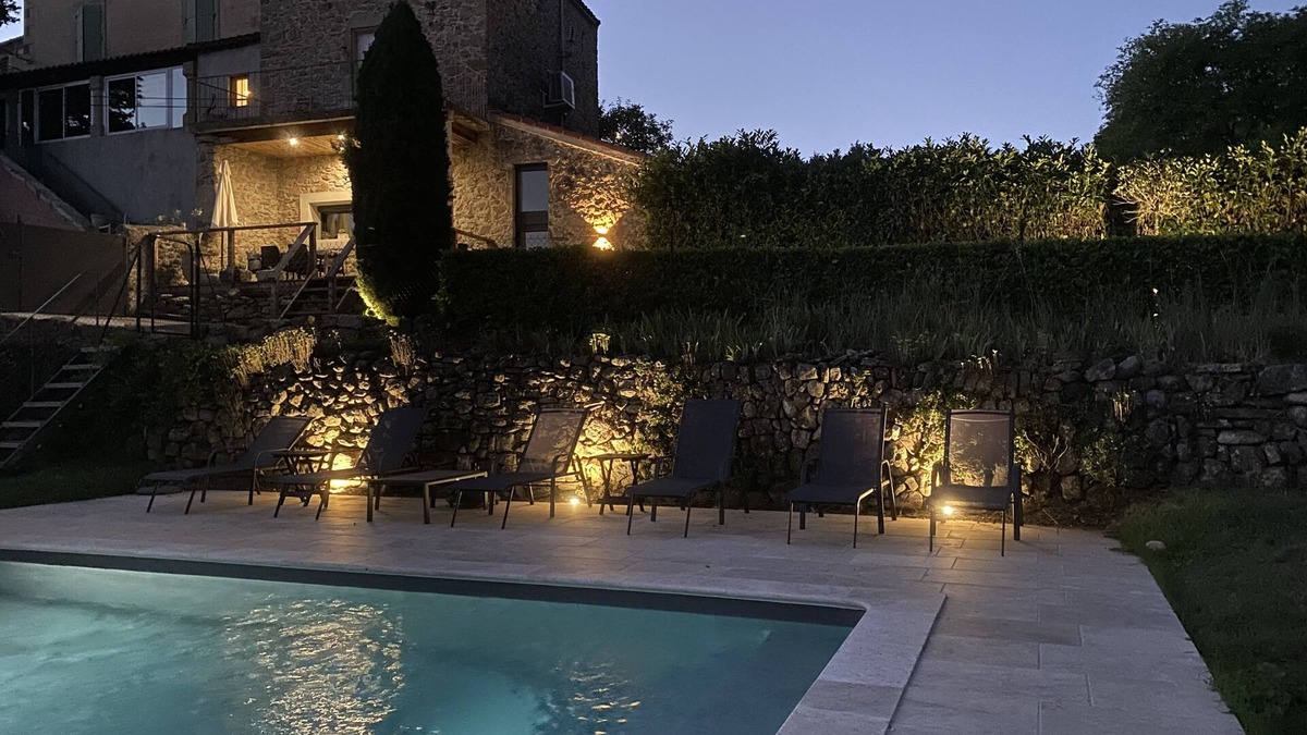 La Tour-Sur-Orb House | 5-room village house with swimming pool in the Haut Languedoc Regional Park