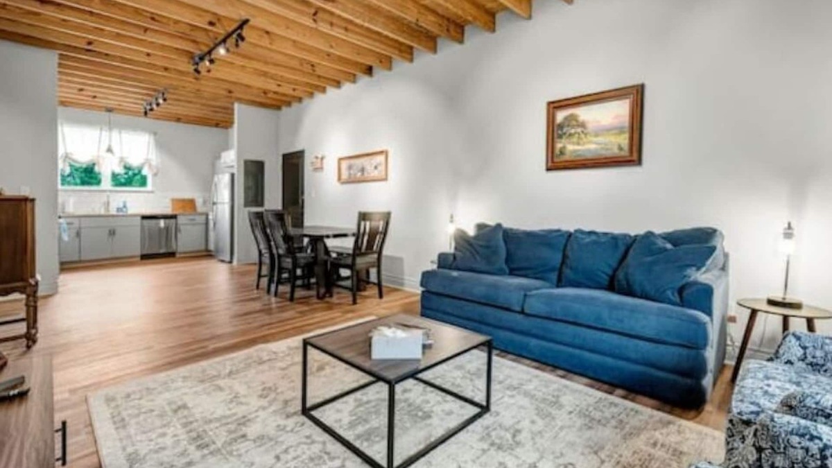 Downtown Apartment | 5-Star 2BR: Clean, Comfy, SuperHost Hospitality