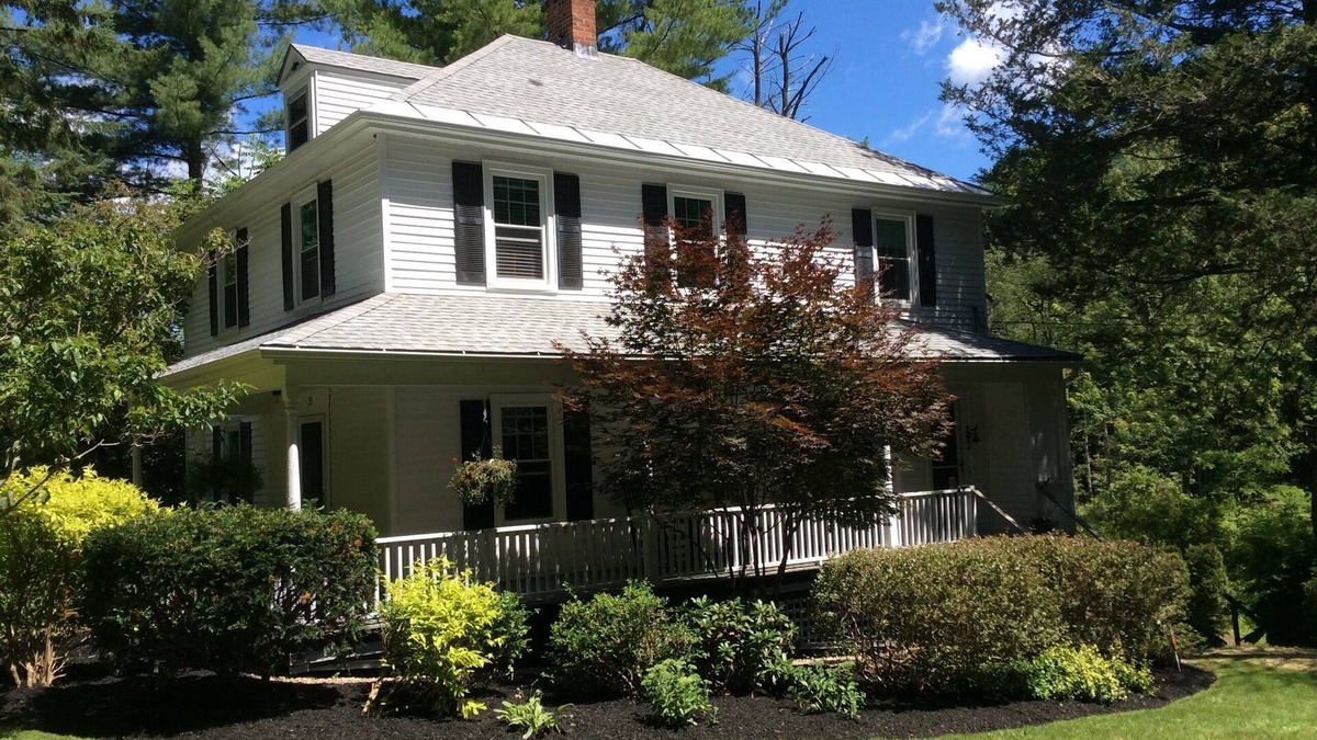 Lenox House | 5 STAR CASUAL ELEGANCE for 5 STAR GUESTS