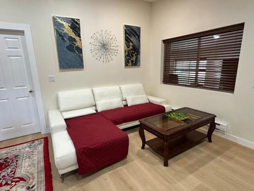 Ely House | 5 Star Cozy modern house all amenities Sleep 6