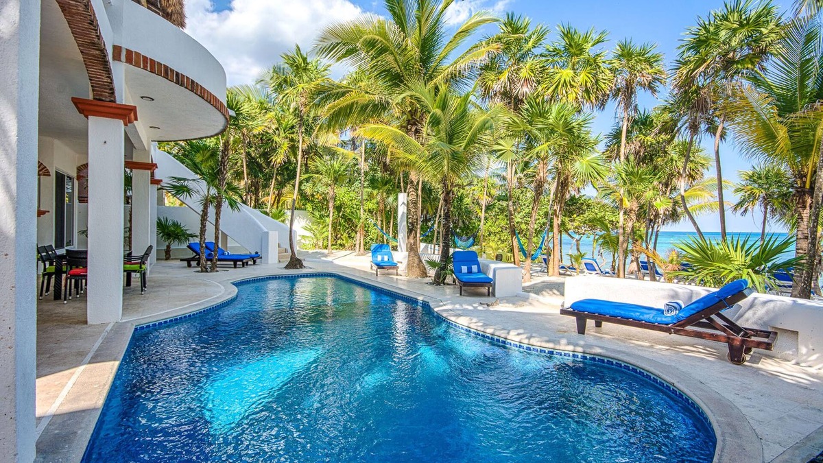Akumal Villa | 5-Star Experience! Oceanfront Villa w/Private Beach + Pool, Snorkelling