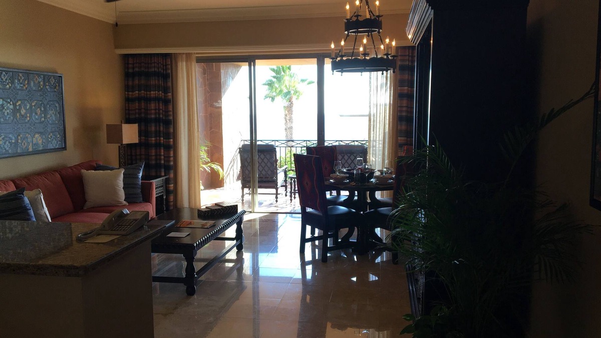 Centro Condo | 5 Star Luxury, Ocean Front Resort With Golfing At Quivira-private Golf Club