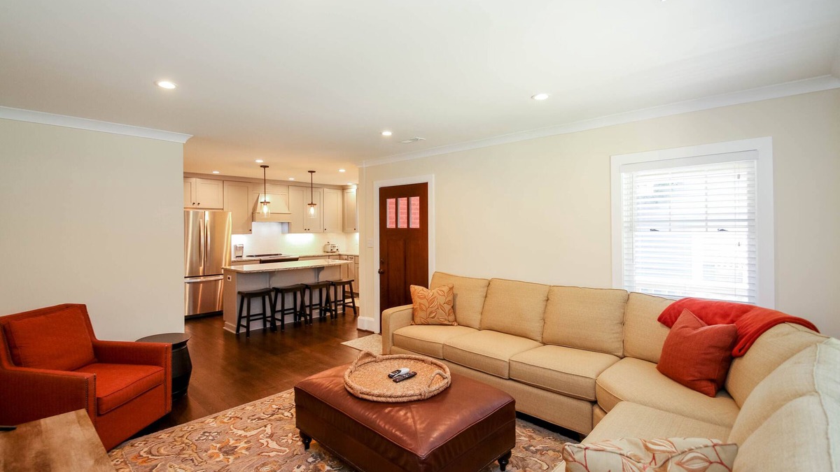 Plaza Midwood House | 5-Star *Sparkling Clean* Modern Luxury Near Uptown