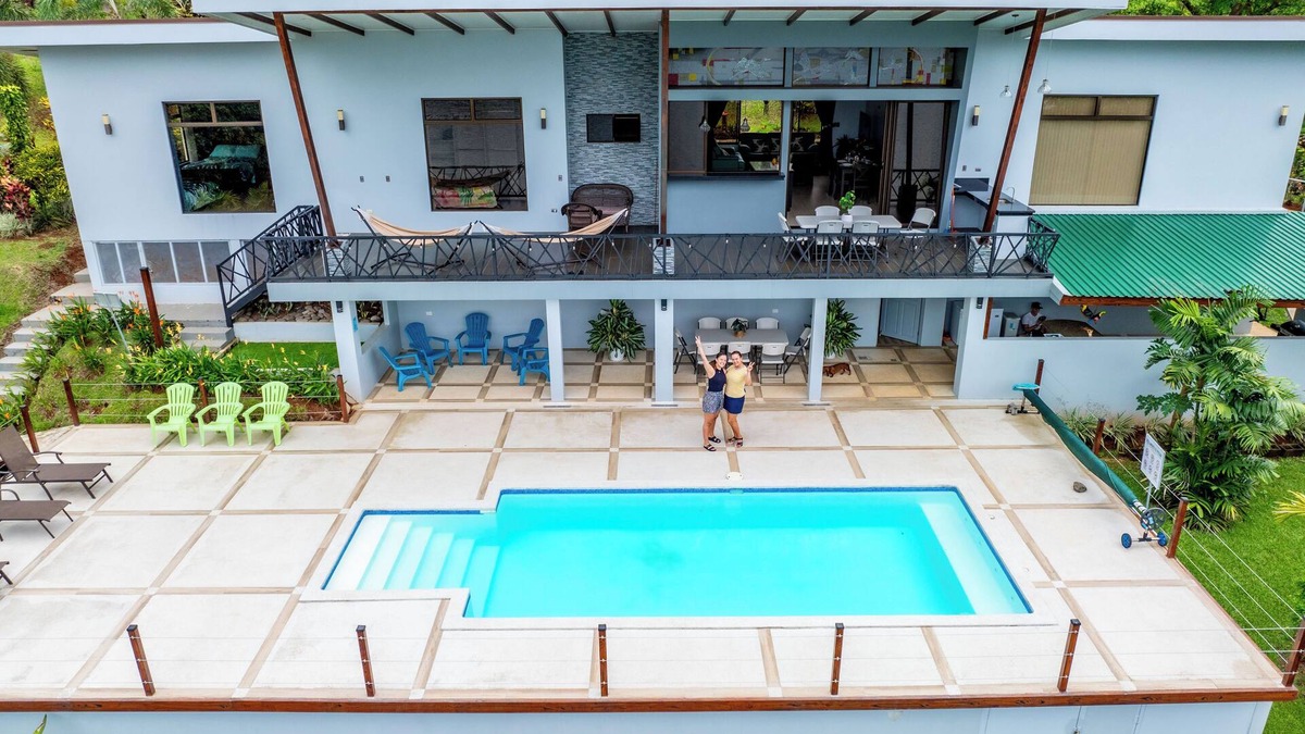 Boca Arenal Cabin | 5 STARS! Private Front Lake Home w/Pool, Kayaks, + beautiful tropical setting!