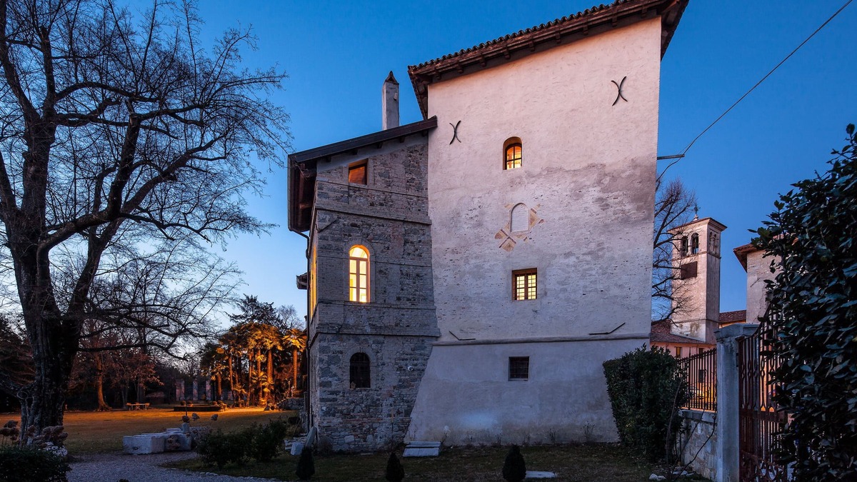 Strassoldo Apartment | 5-Stunning ancient tower of a Friulian castle: Your Private Noble Retreat