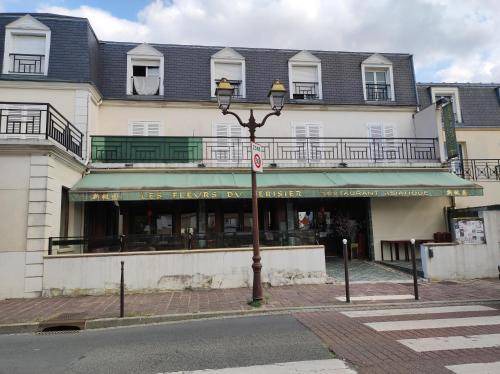 Roissy-en-France Apartment | 50 m² Apartment ∙ 1 bedroom ∙ 6 guests