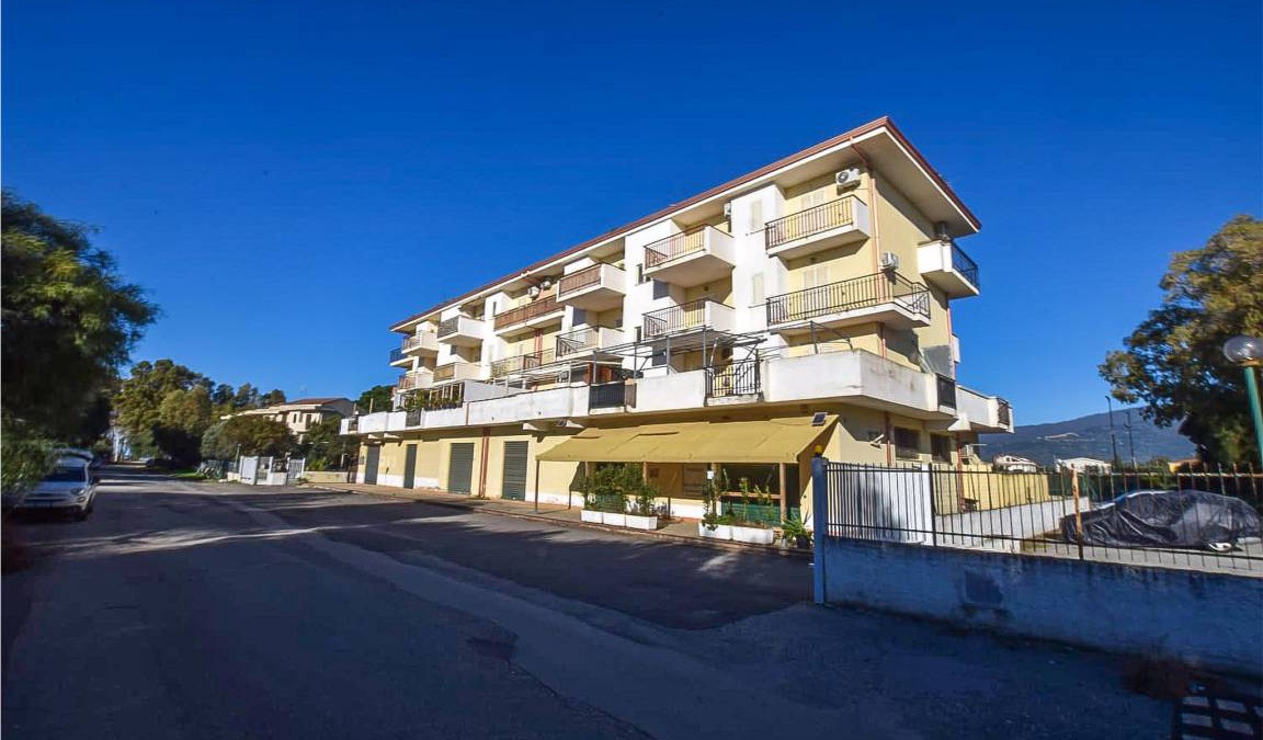 Lamezia Terme Apartment | 50 m² Apartment ∙ 1 bedroom ∙ 4 guests