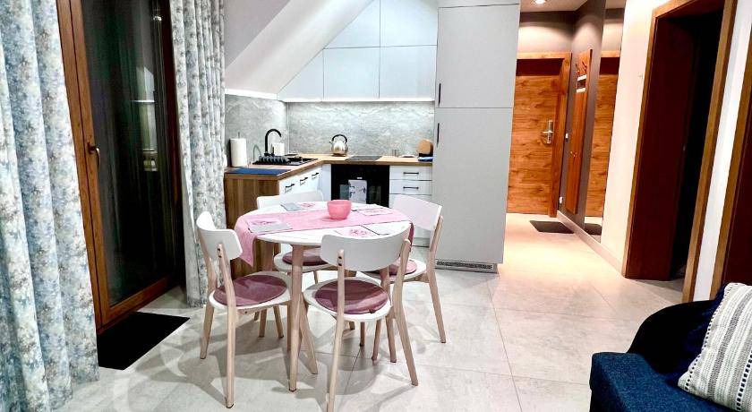 Cisna Bed & Breakfast | 50 m² Bed and breakfast ∙ 2 bedrooms ∙ 4 guests