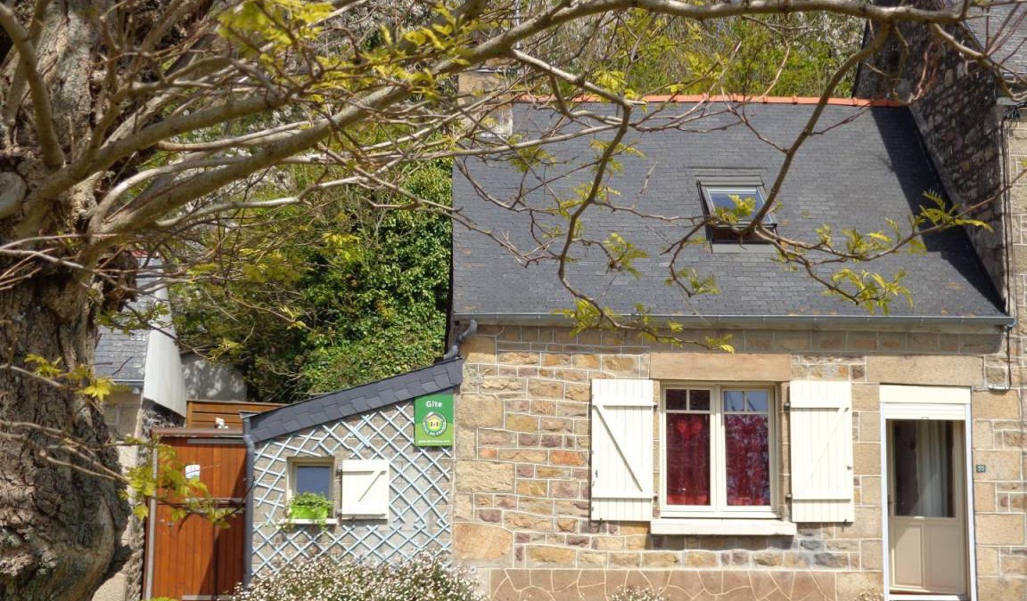 Lezardrieux House | 50 m² Gîte ∙ 1 bedroom ∙ 2 guests