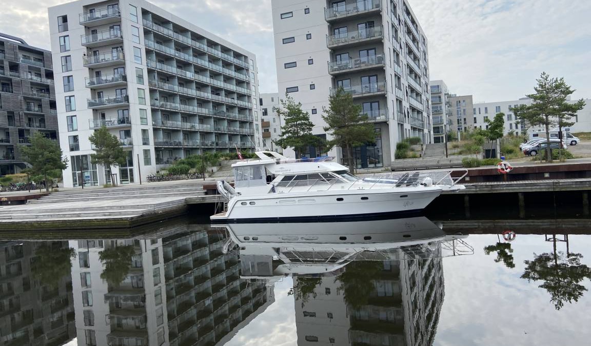 Korsor Boat Rental | 50 m² Houseboat ∙ 3 bedrooms ∙ 12 guests