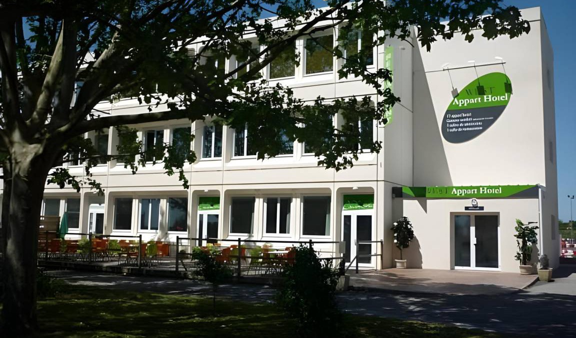 Bessines Apartment | 50 m² Serviced apartment ∙ 2 bedrooms ∙ 7 guests