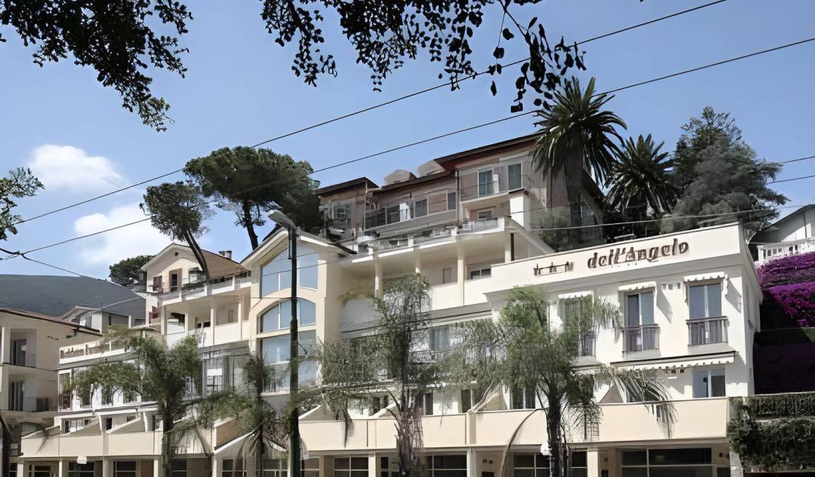 Ospedaletti Apartment | 50 m² Serviced apartment ∙ 5 guests