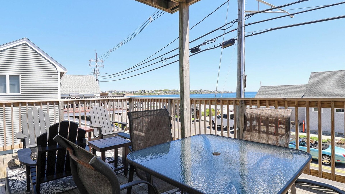 York Beach Condo | 50% off! Gorgeous Condo For Rent On Long Sands Beach