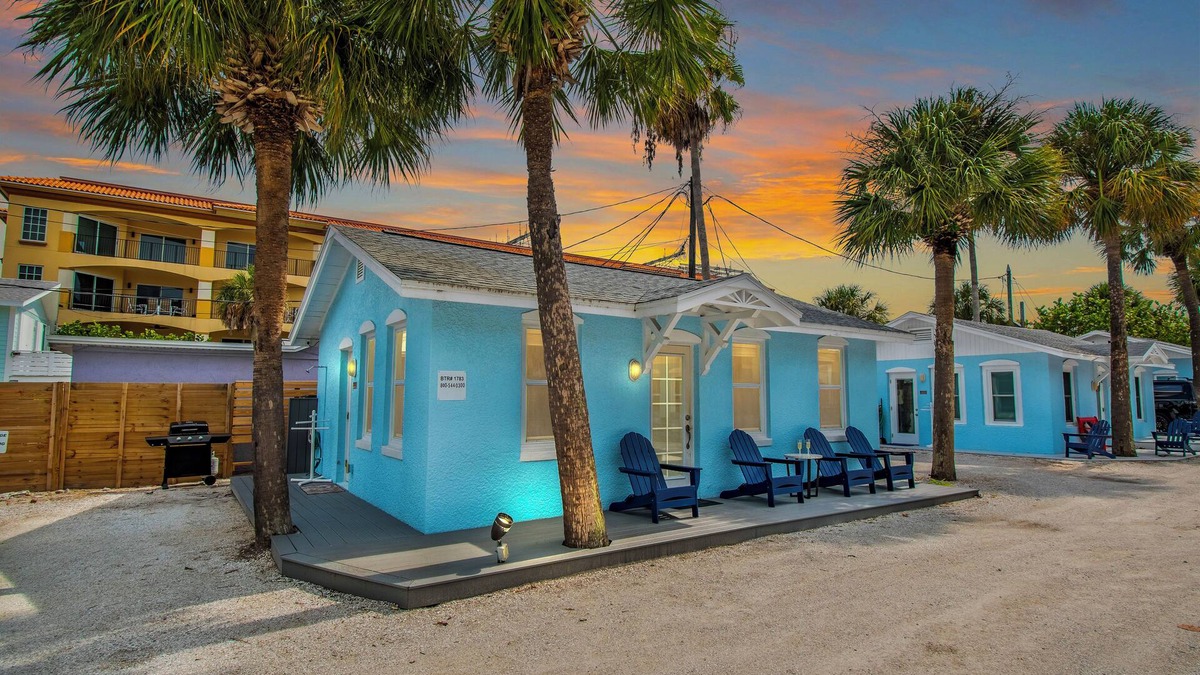 Indian Rocks Beach Cottage | 50 Steps to Beach, Family Friendly, Heated Pool