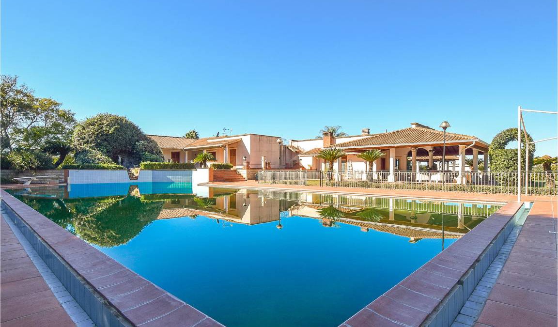 Ispica House | 500 m² House ∙ 4 bedrooms ∙ 16 guests