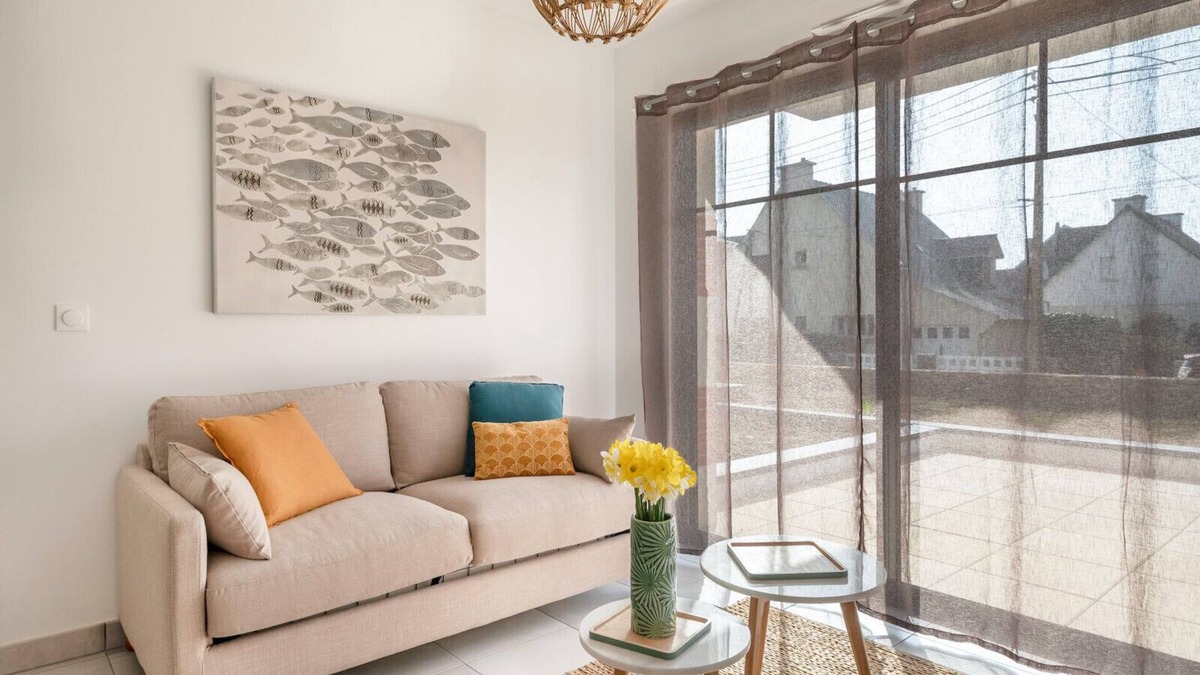 Pleneuf-Val-Andre Apartment | 50m from the beach, lovely flat for 4
