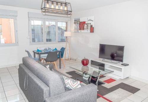 Decines-Charpieu Apartment | 51 m² Apartment ∙ 1 bedroom ∙ 4 guests