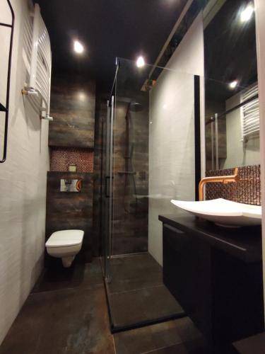 Stare Miasto District Apartment | 51 m² Apartment ∙ 3 bedrooms ∙ 9 guests
