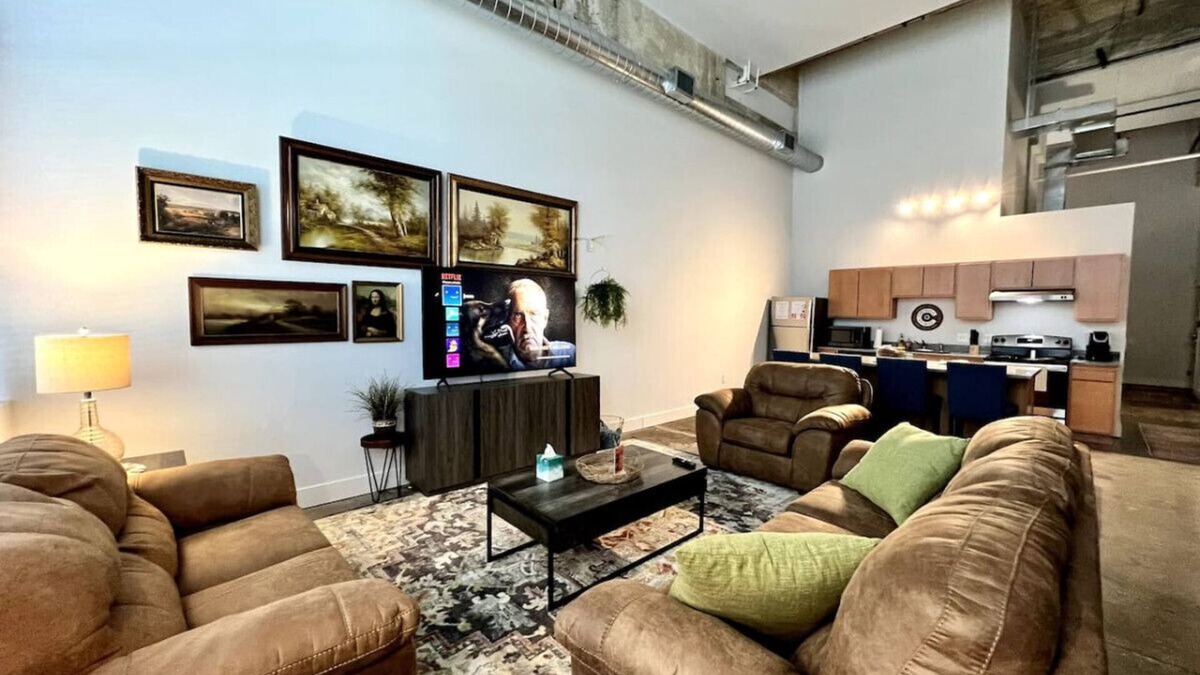 Otterbien Home Apartment | 5111 Peters Cartridge - NEW · New Industrial One Bedroom Near Mason/Kings Island