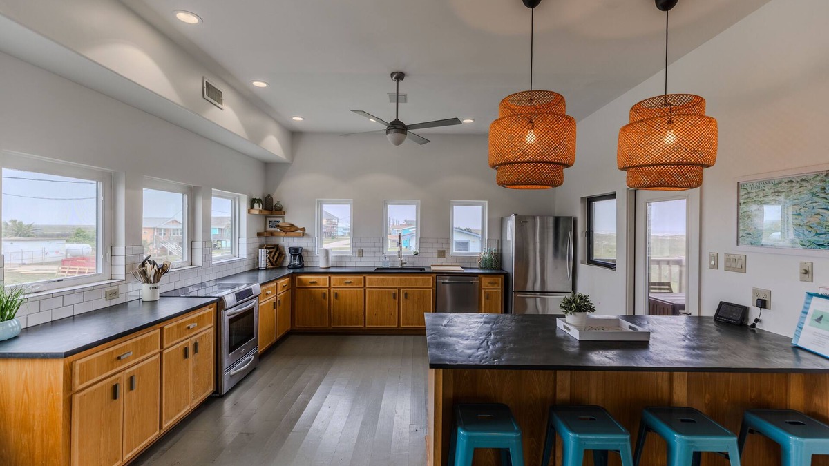 Matagorda House | 512 Beach House - Ocean Views from Every Room in this Modern BEACHFRONT Home