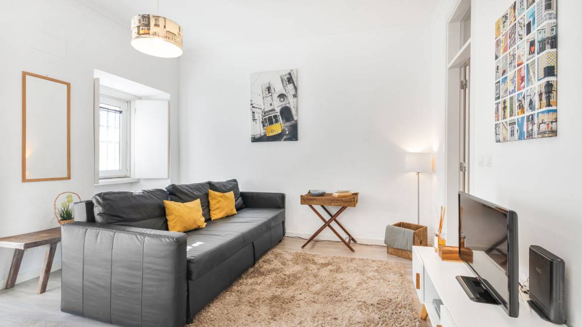 Santa Engracia Apartment | 52 m² Apartment ∙ 1 bedroom ∙ 3 guests
