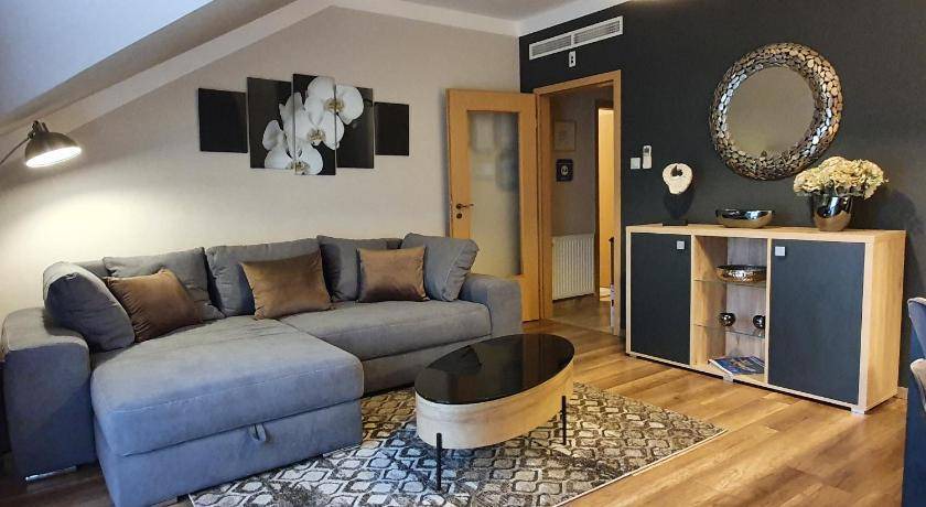 Bukfurdo Apartment | 52 m² Apartment ∙ 1 bedroom ∙ 4 guests