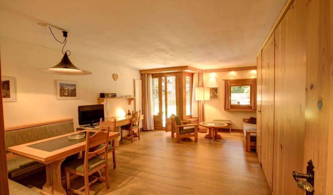 Silvaplana Apartment | 52 m² Apartment ∙ 1 bedroom ∙ 2 guests