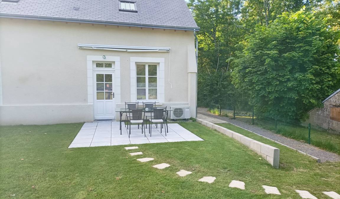Valencay Cottage | 52 m² Cabin ∙ 2 bedrooms ∙ 5 guests