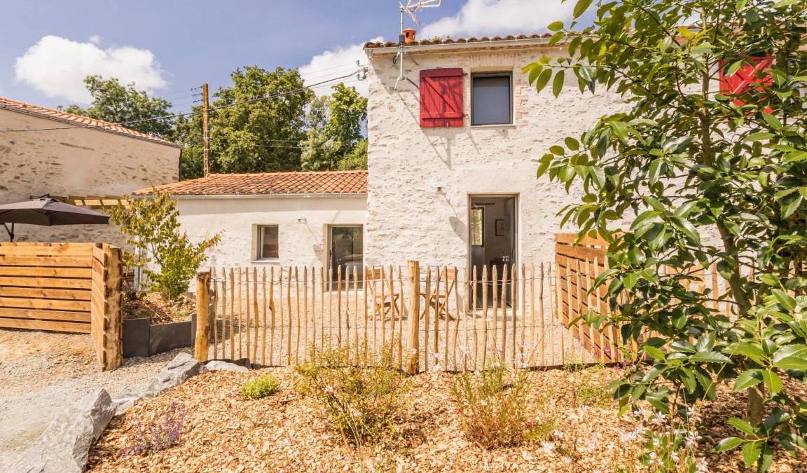 Saint-Colomban Cottage | 52 m² Cabin ∙ 1 bedroom ∙ 2 guests