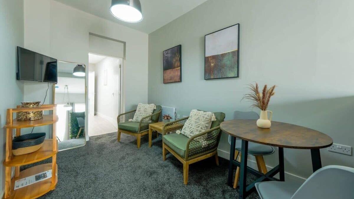 Horfield Apartment | 526 Gloucester Flat 1 - Hopewell