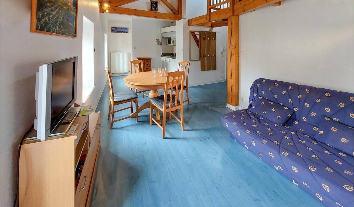 Usson-en-Forez Apartment | 53 m² Apartment ∙ 1 bedroom ∙ 5 guests