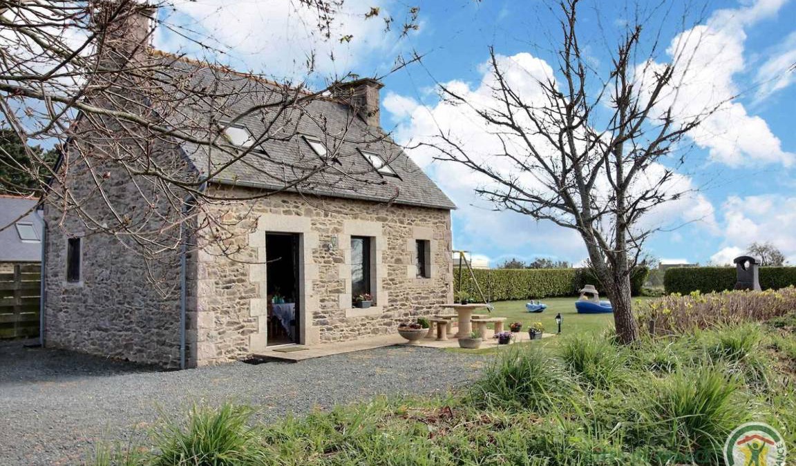Ploubazlanec House | 53 m² Gîte ∙ 2 bedrooms ∙ 4 guests