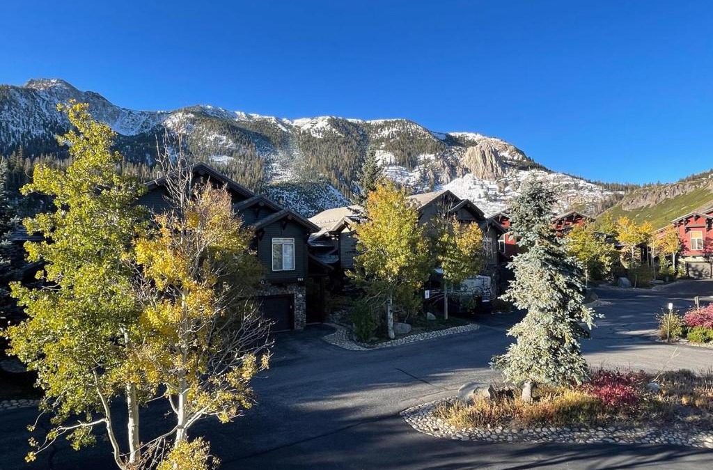 Mammoth Lakes Apartment | 530- Snowcreek Spa Golf 2BR Condo